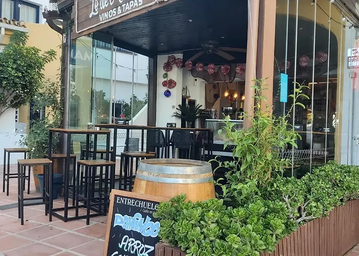 Mi Patio, Port Of Cabopino アパート